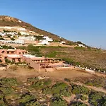 Akre - Designed For Adults 4*
