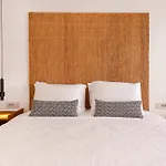 Akre - Designed For Adults 4* Stelida (Naxos)