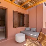 Akre - Designed For Adults 4*