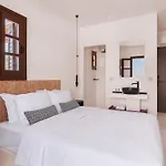 Hotel Akre - Designed For Adults