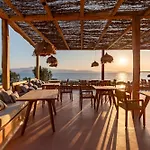 Akre - Designed For Adults 4*