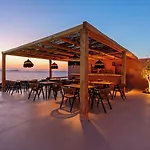Hotel Akre - Designed For Adults