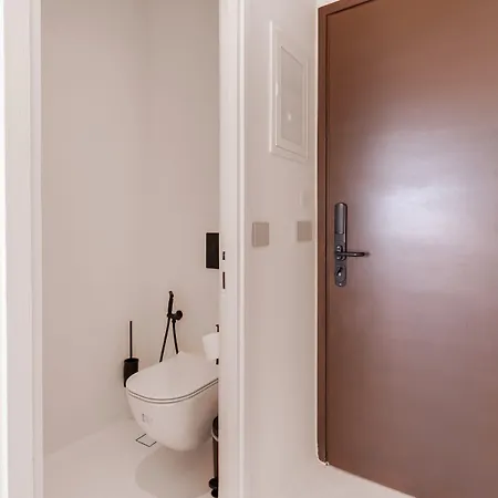 Akre - Designed For Adults 4* Sztelída