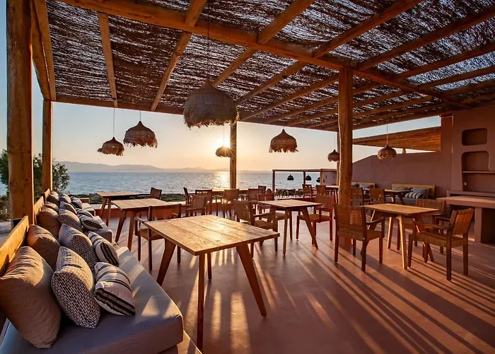 Akre - Designed For Adults Hotel 4*